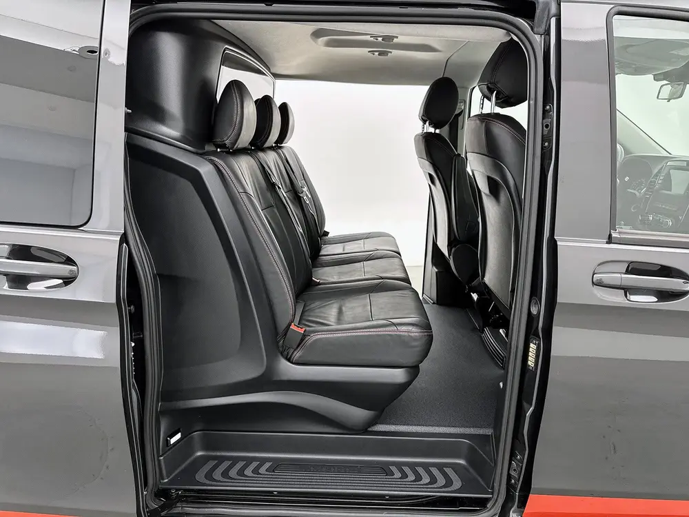 Mercedes-Benz Vito 124 CDI Mixto DC L2 Dubbele Cabine 237pk uit 2022, foto 9