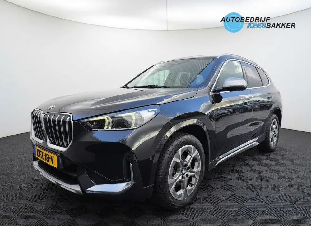 BMW X1 SDrive18i uit 2023, foto 7