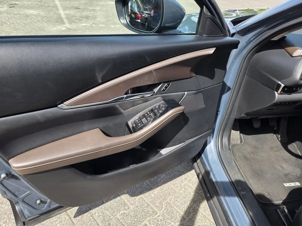 Mazda CX-30 2.0 e-SkyActiv-G M Hybrid Comfort uit 2019, foto 6