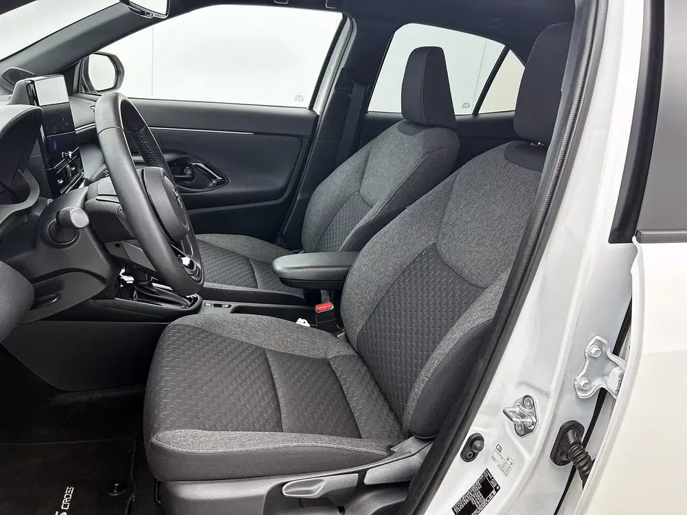 Toyota Yaris Cross 1.5 Hybrid 115 Dynamic uit 2025, foto 16