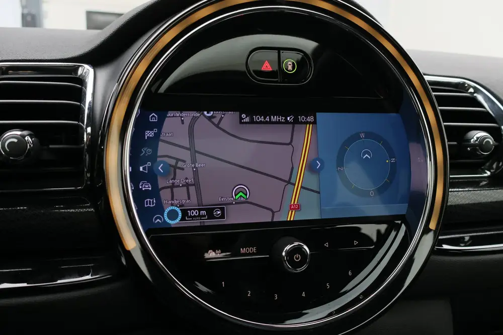 Mini Clubman 1.5 Cooper Automaat Knights Bridge Edition uit 2022, foto 5