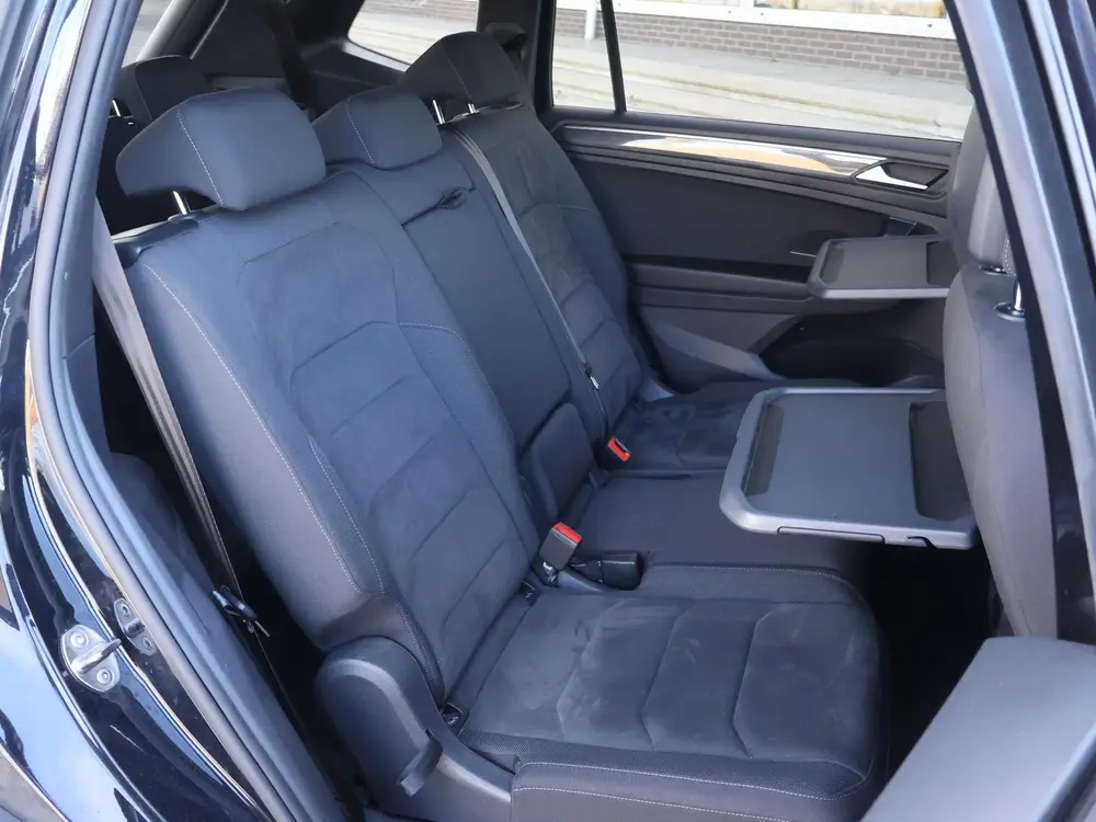 Volkswagen Tiguan Allspace 1.5 TSI DSG 7-PERS. R-LINE + PANO uit 2021, foto 10