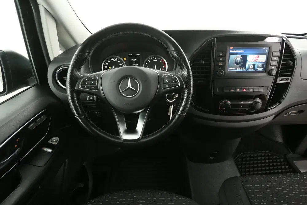 Mercedes-Benz Vito 114 CDI Lang uit 2022, foto 2