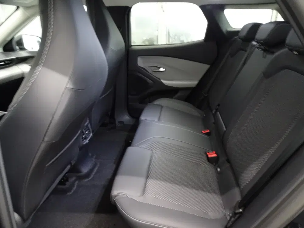 Ford Explorer Select Extended Range RWD 79 kWh uit 2026, foto 16