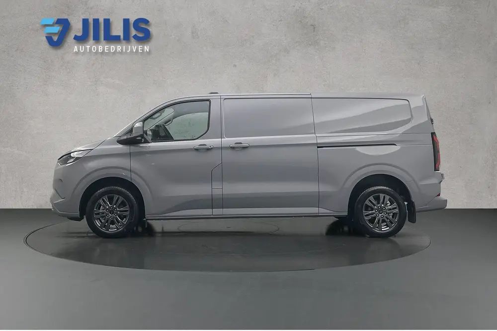 Ford E-Custom L2 Limited uit 2026, foto 5