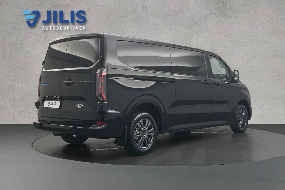 Ford E-Custom L2 Limited uit 2026, foto 17