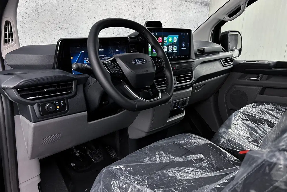 Ford E-Custom L2 Limited uit 2026, foto 20