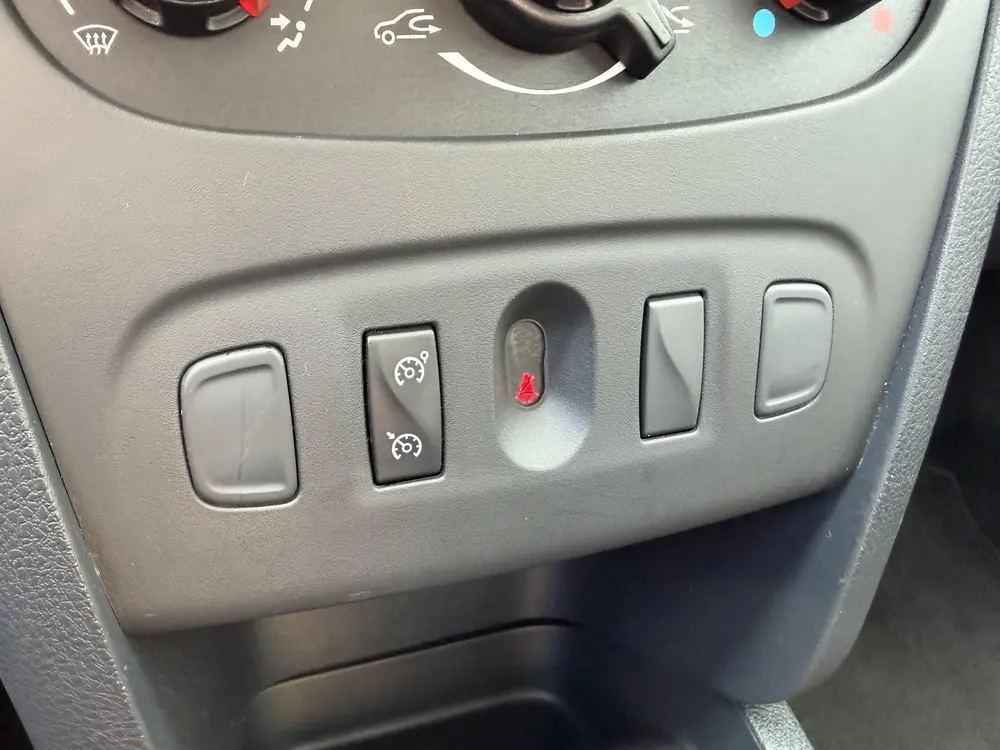 Dacia Sandero 0.9 TCe Tech Road / Navigatie / Cruise Control uit 2020, foto 10