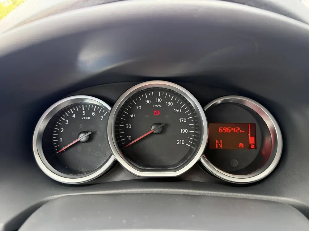 Dacia Sandero 0.9 TCe Tech Road / Navigatie / Cruise Control uit 2020, foto 18