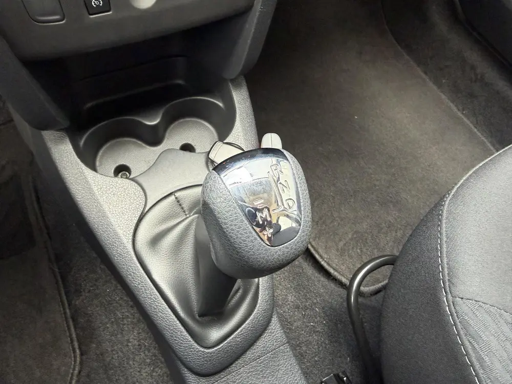Dacia Sandero 0.9 TCe Tech Road / Navigatie / Cruise Control uit 2020, foto 19