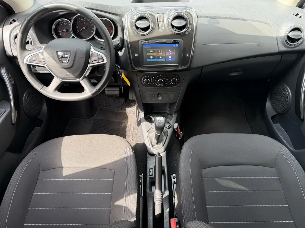 Dacia Sandero 0.9 TCe Tech Road / Navigatie / Cruise Control uit 2020, foto 2