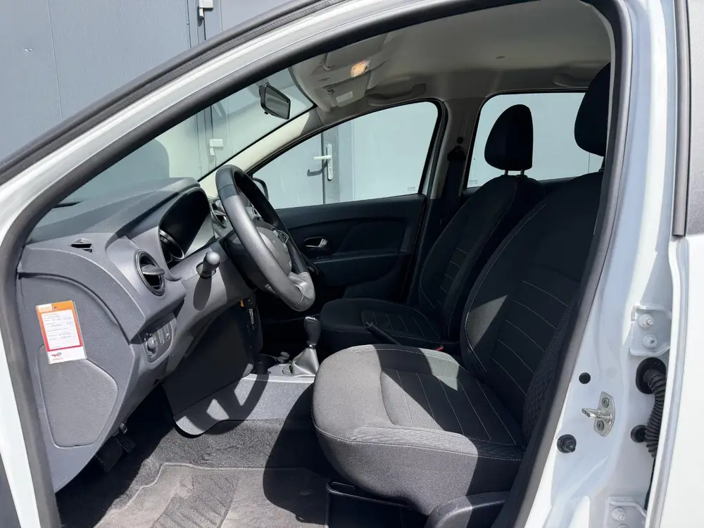 Dacia Sandero 0.9 TCe Tech Road / Navigatie / Cruise Control uit 2020, foto 6