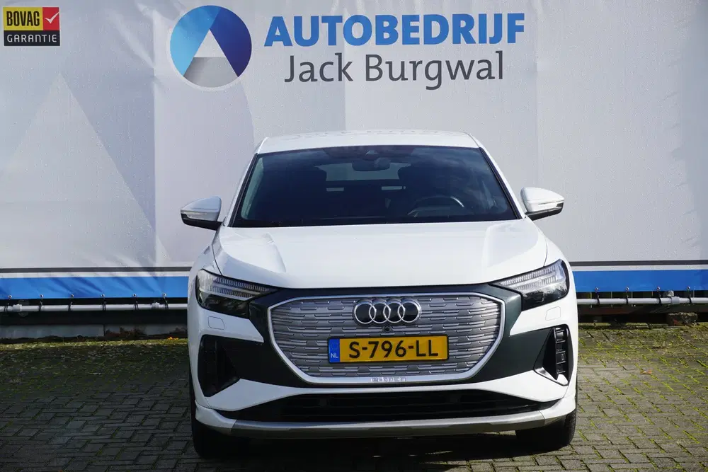 Audi Q4 e-tron 40 edition 77 kWh SOH 92% uit 2023, foto 3