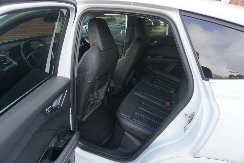 Audi Q4 e-tron 40 edition 77 kWh SOH 92% uit 2023, foto 7