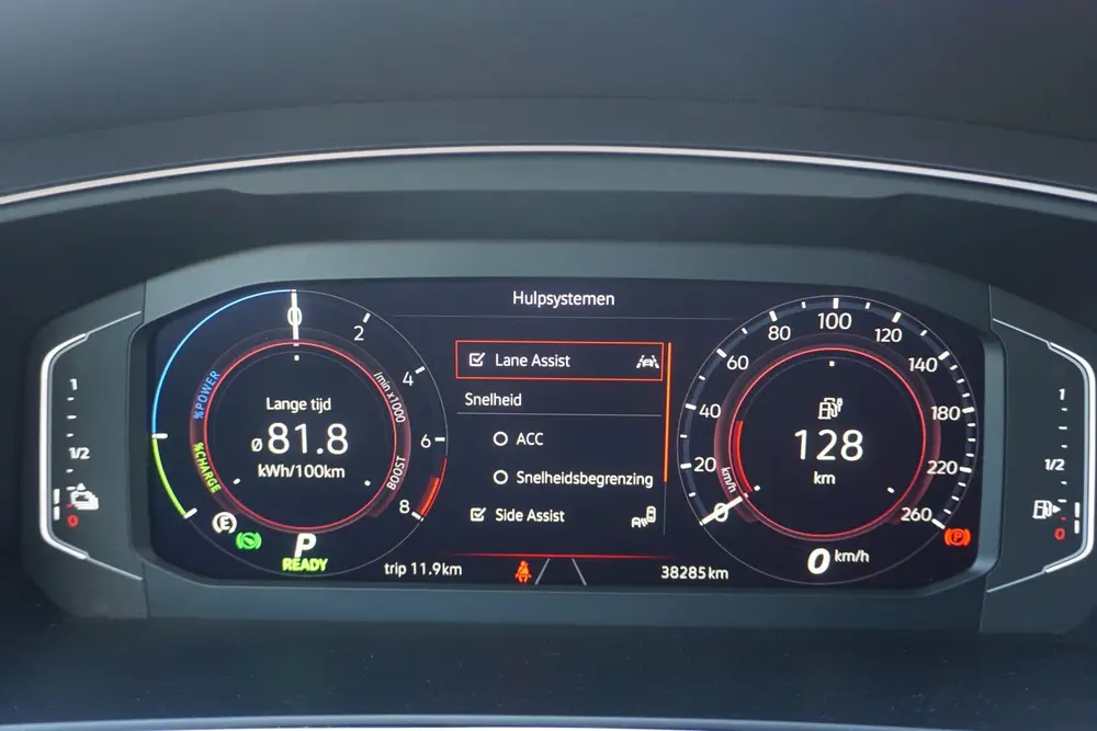 Volkswagen Tiguan 1.4 TSI eHybrid R-Line Business+ Trekhaak uit 2022, foto 20