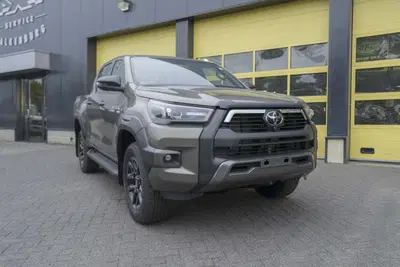 Toyota Hilux 2.8 D-4D Double Cab Hybrid Invincible JBL uit 2026