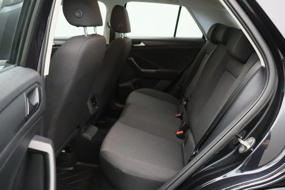 Volkswagen T-Roc 1.5 TSI 2019 | Airco | Trekhaak | Navigatie uit 2019, foto 14