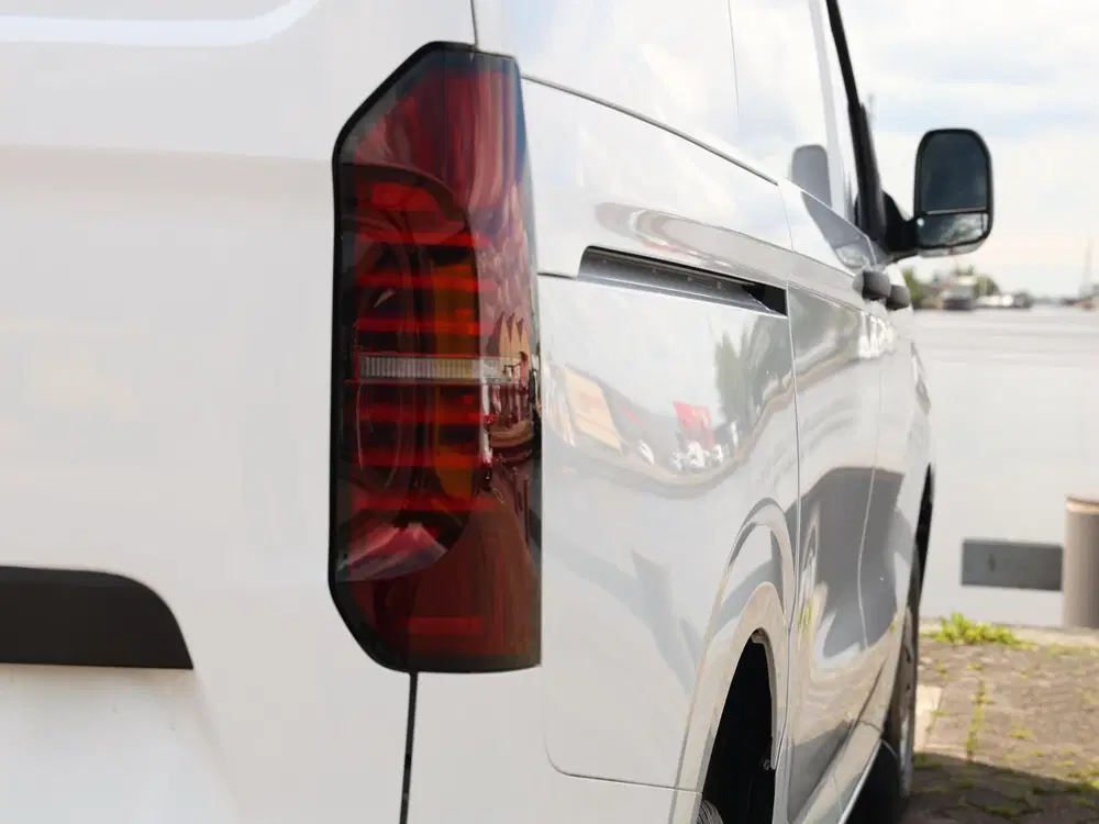Volkswagen Transporter 2.0 TDI 150pk L1H1 Life uit 2024, foto 16