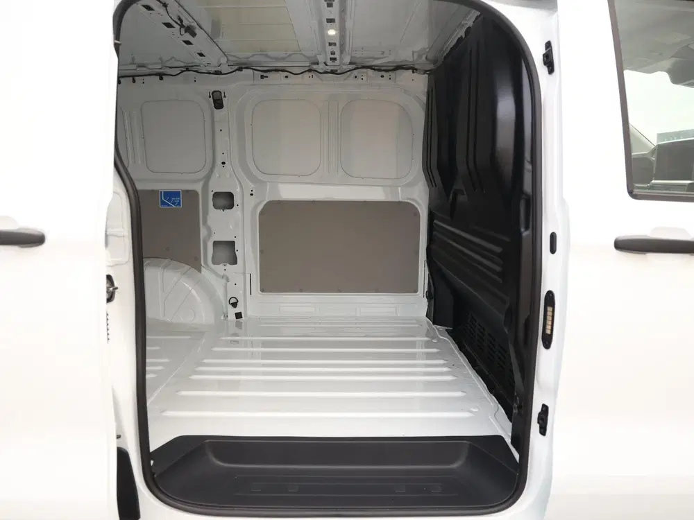 Volkswagen Transporter 2.0 TDI 150pk L1H1 Life uit 2024, foto 20