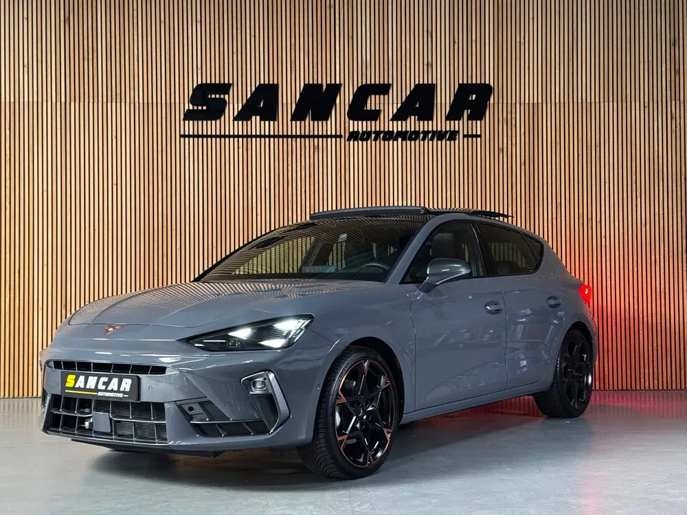 Cupra Leon 1.5 eTSI VZ Performance PANO uit 2025, foto 12
