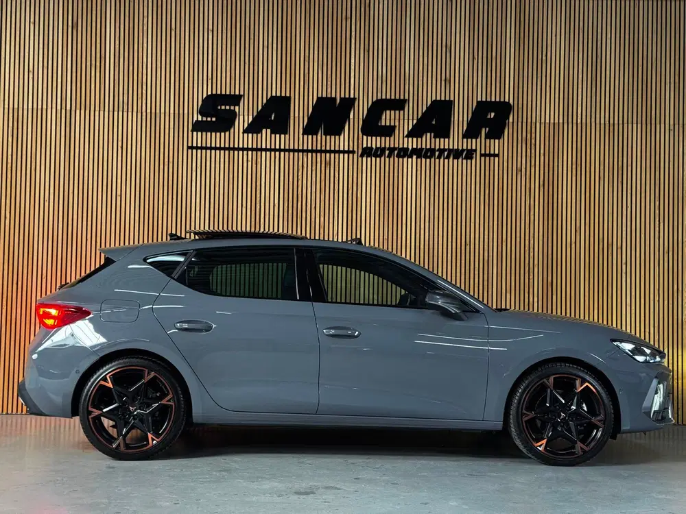 Cupra Leon 1.5 eTSI VZ Performance PANO uit 2025, foto 6