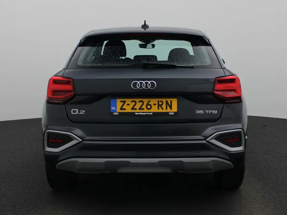 Audi Q2 35 TFSI Advanced edition 150 PK uit 2024, foto 5