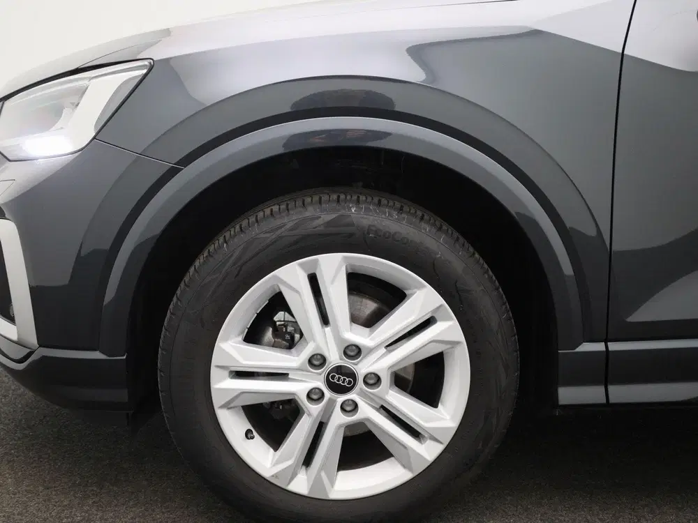 Audi Q2 35 TFSI Advanced edition 150 PK uit 2024, foto 8