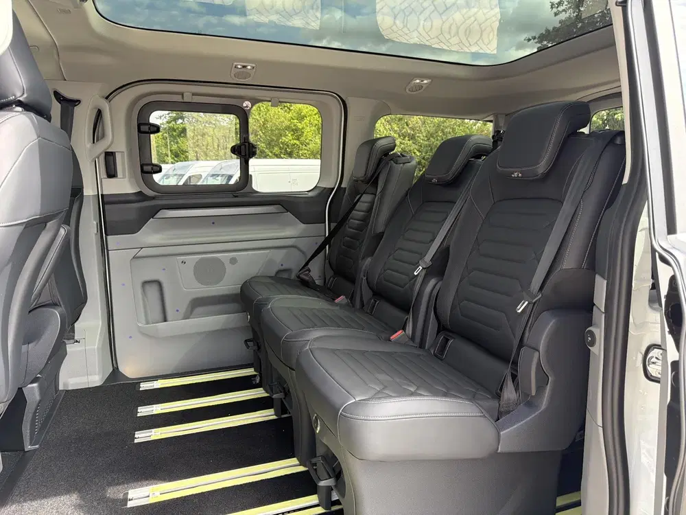 Ford Transit Custom 340 2.5 PHEV L1H1 Titanium X uit 2026, foto 8