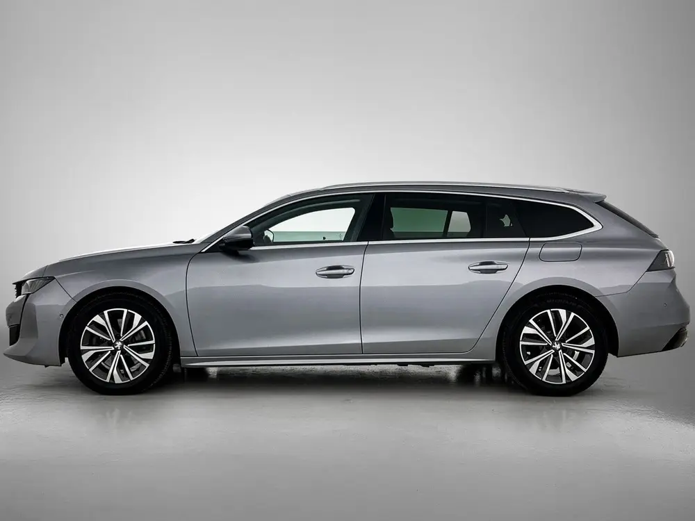 Peugeot 508 1.6 Hybrid Active Pack E-eat8 5d 132kw uit 2022, foto 2