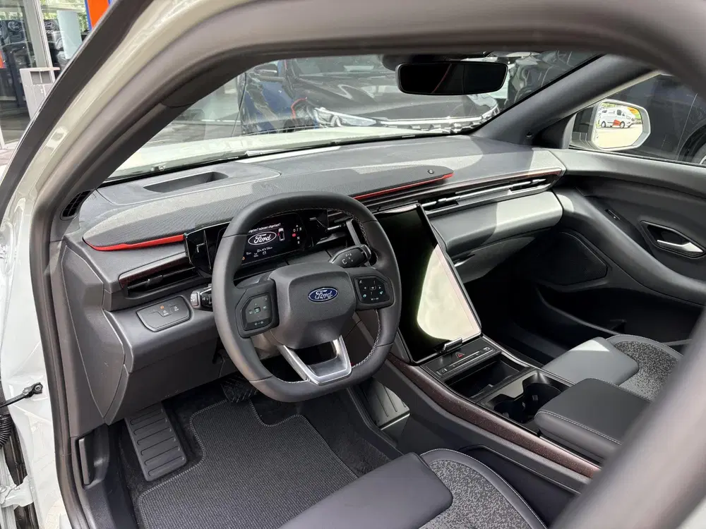 Ford Explorer Collection Extended Range RWD 79 kWh uit 2026, foto 9