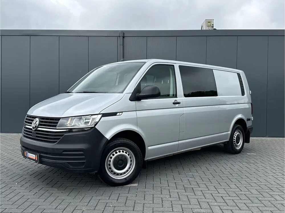 Volkswagen Transporter 2.0 TDI 150 PK DSG AUTOMAAT HIGLINE uit 2024, foto 2
