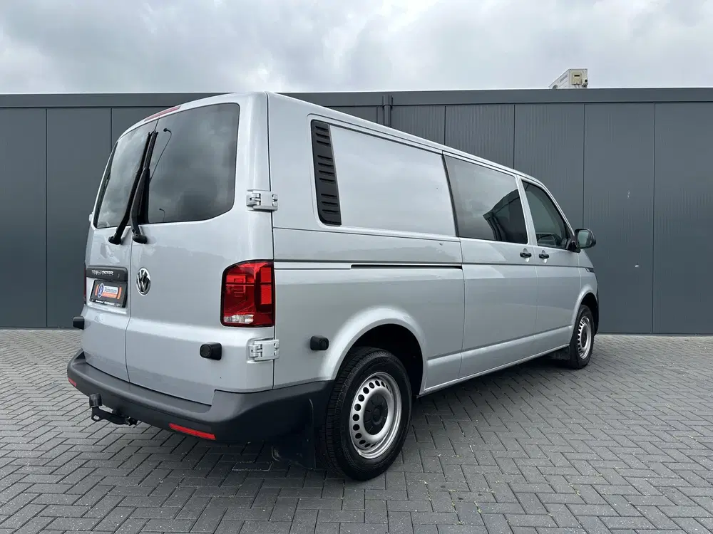 Volkswagen Transporter 2.0 TDI 150 PK DSG AUTOMAAT HIGLINE uit 2024, foto 3