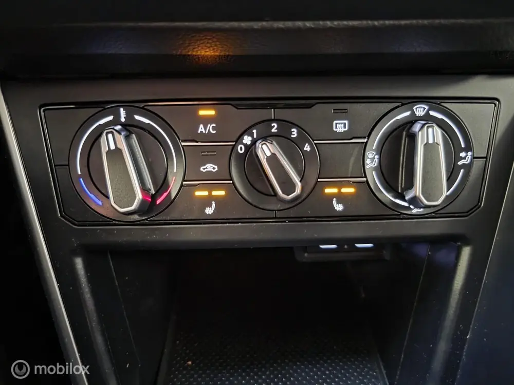 Volkswagen Taigo 1.0 TSI Business Digitaal Cockpit, CarplayI uit 2021, foto 12
