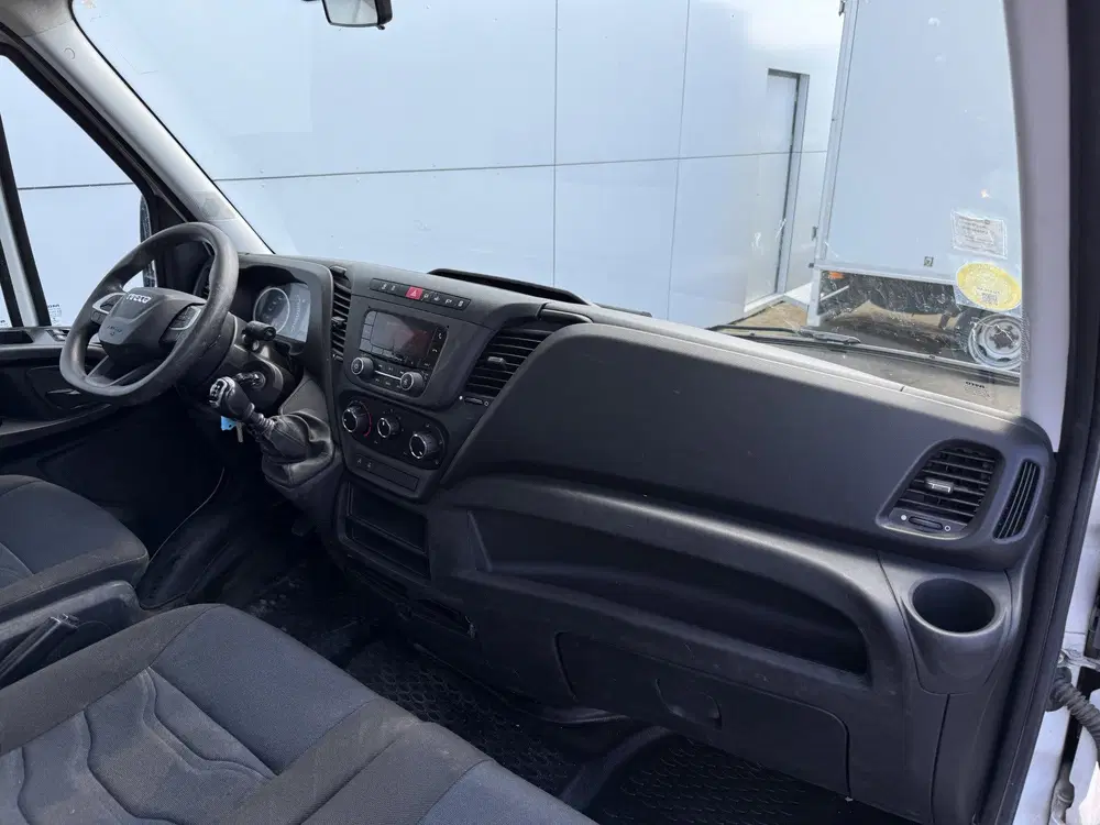 Iveco Daily 35C14 2.3 Kipper Dubbellucht 3 uit 2020, foto 10