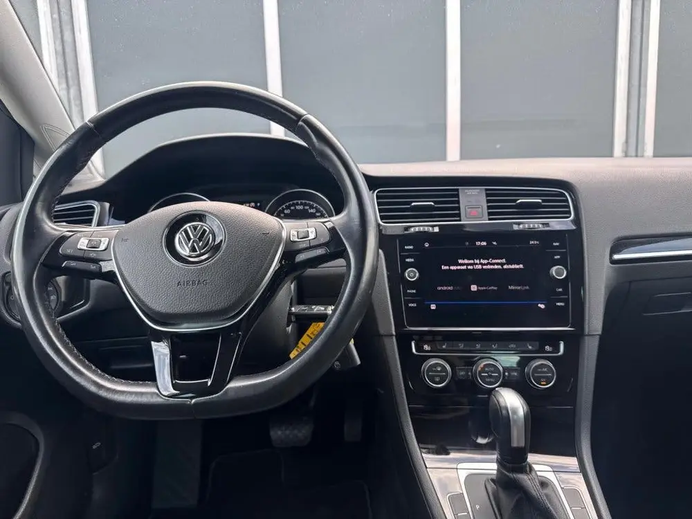 Volkswagen Golf 1.5TSI 150pk DSG R-Line | ACC | Camera | Nav uit 2019, foto 9