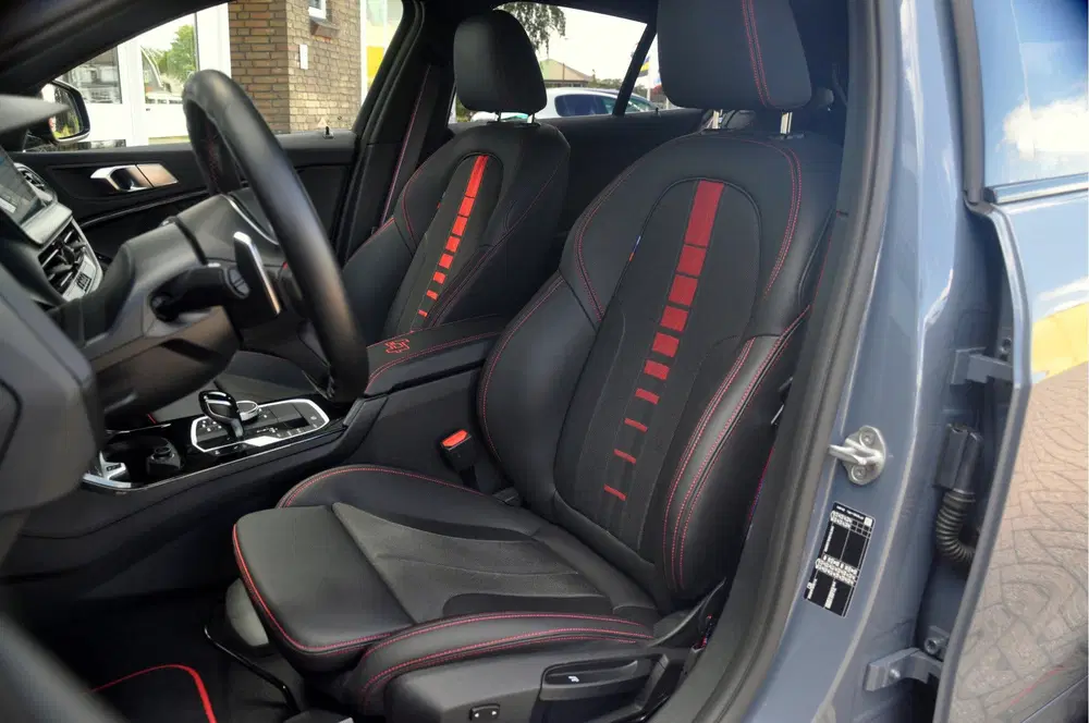 BMW 1-serie 128ti uit 2023, foto 3