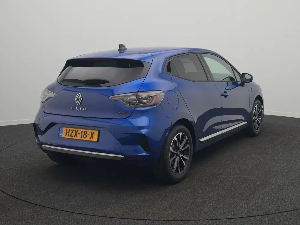 Renault Clio 1.6 E-Tech Full Hybrid 145 techno Pack Loo uit 2025, foto 4