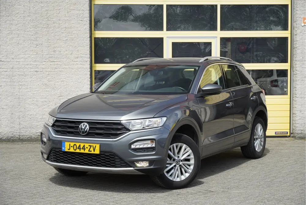 Volkswagen T-Roc 1.5 TSI 150PK! Automaat Style Business BJ20 uit 2020