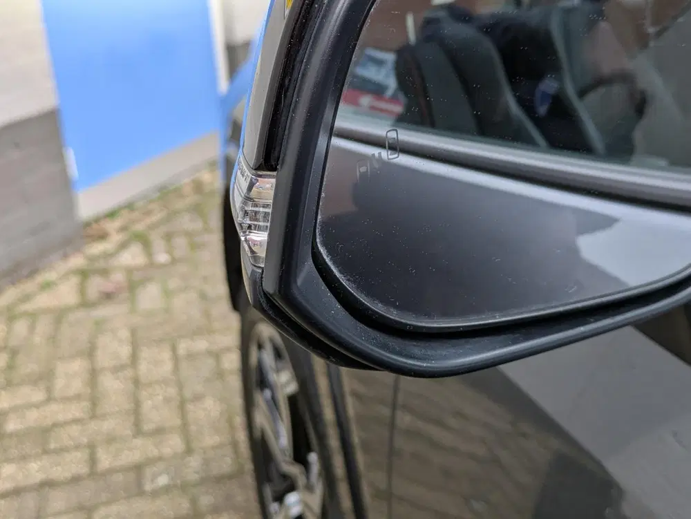 Toyota RAV 4 2.5 Plug-in Hybrid AWD Bi-Tone Plus uit 2022, foto 19