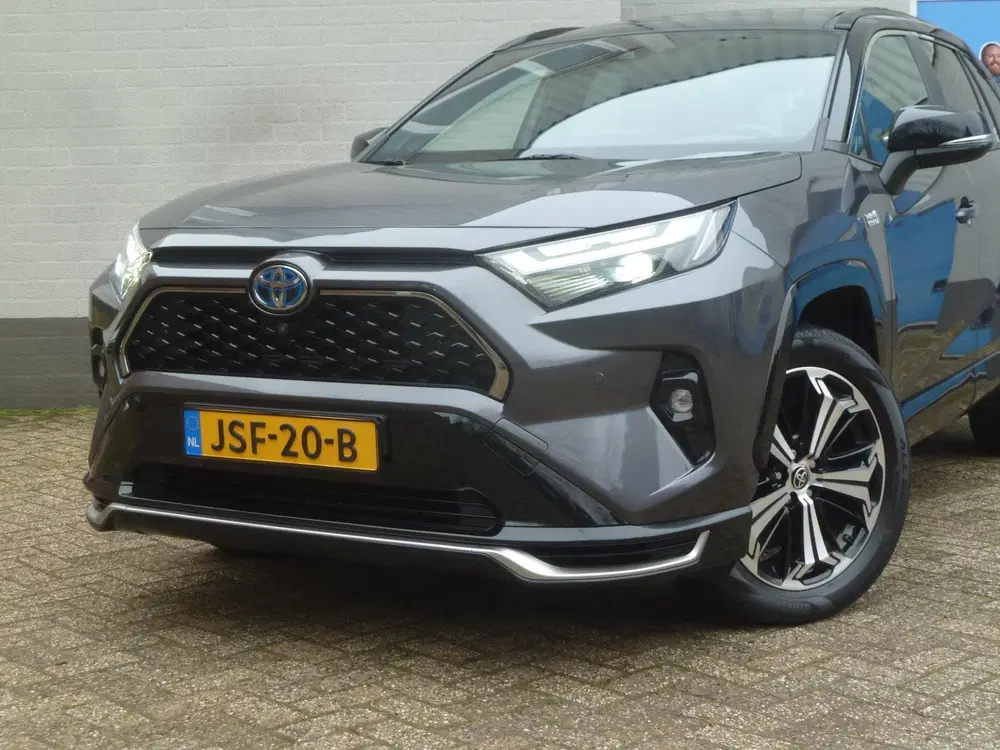 Toyota RAV 4 2.5 Plug-in Hybrid AWD Bi-Tone Plus uit 2022, foto 3