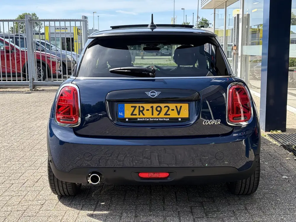 Mini 3-Deurs 1.5 Cooper 60 Years Edition / Automaat / NL-Aut uit 2019, foto 6