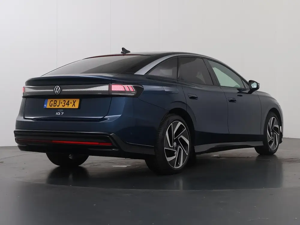 Volkswagen ID.7 Pro Business 77 kWh | SOH 96% | Warmtepomp | uit 2024, foto 2