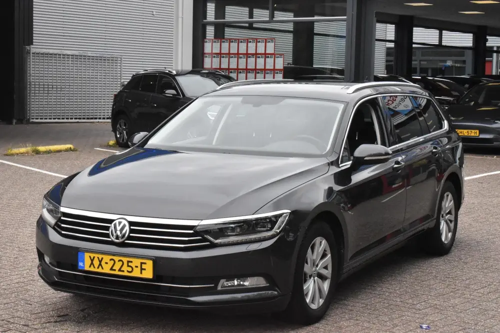Volkswagen Passat Variant 1.4 TSI Comfortline Business Autom uit 2019, foto 17
