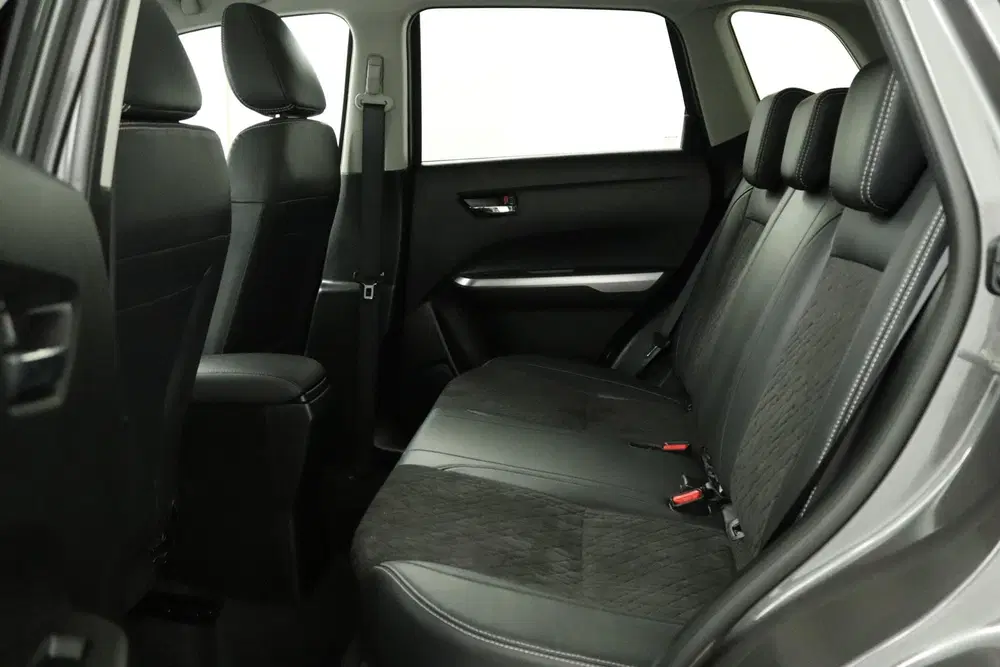 Suzuki Vitara 1.4 Boosterjet Style Smart Hybrid uit 2025, foto 18