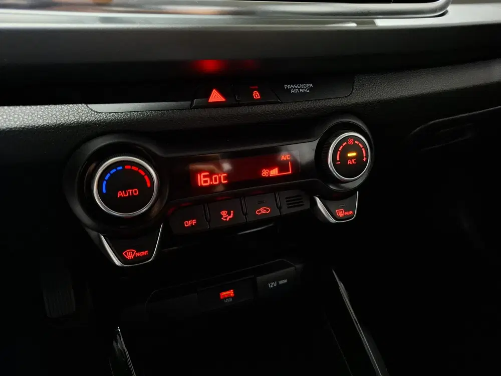 Kia Rio 1.0 T-GDi MHEV DynamicLine Apple Carplay uit 2023, foto 16