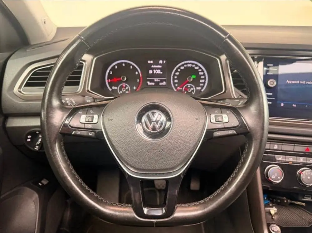 Volkswagen T-Roc 1.5 TSI DSG R-LINE 150PK PANO|SIDE ASSIST uit 2019, foto 6