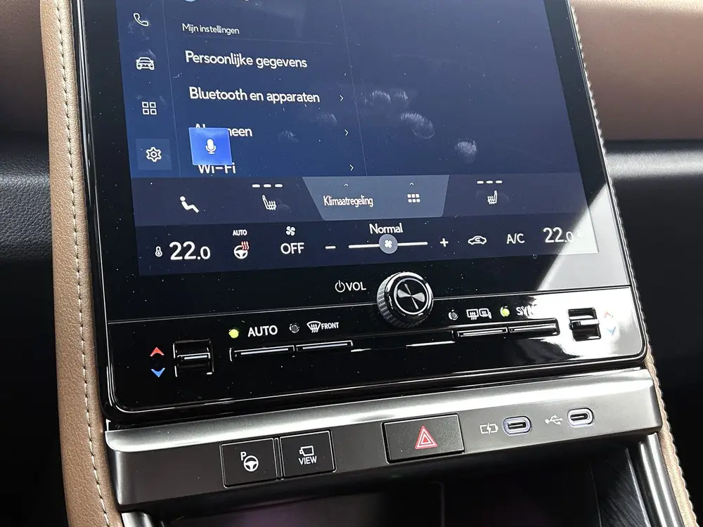 Lexus LBX Original Edition AWD uit 2025, foto 10