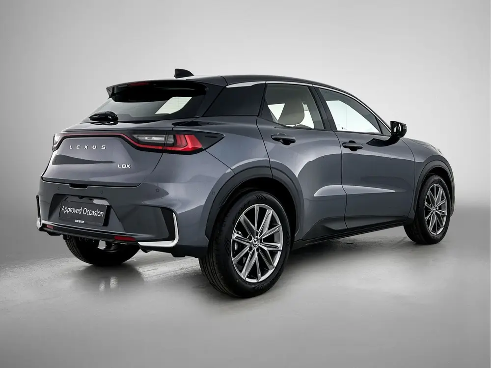 Lexus LBX Original Edition AWD uit 2025, foto 2