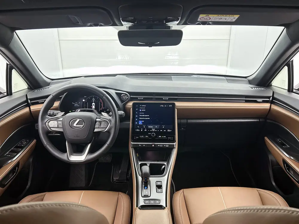 Lexus LBX Original Edition AWD uit 2025, foto 4