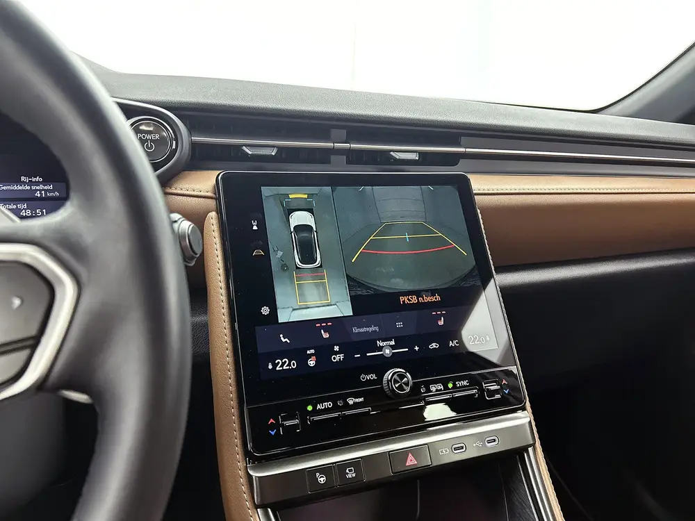 Lexus LBX Original Edition AWD uit 2025, foto 8